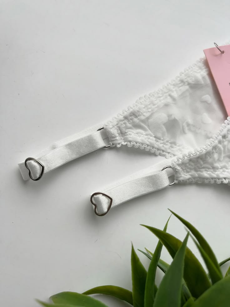 “Flora White Comfort Panties” Pack of 2