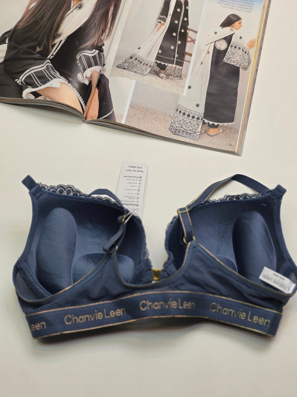 Aura Lace Bra