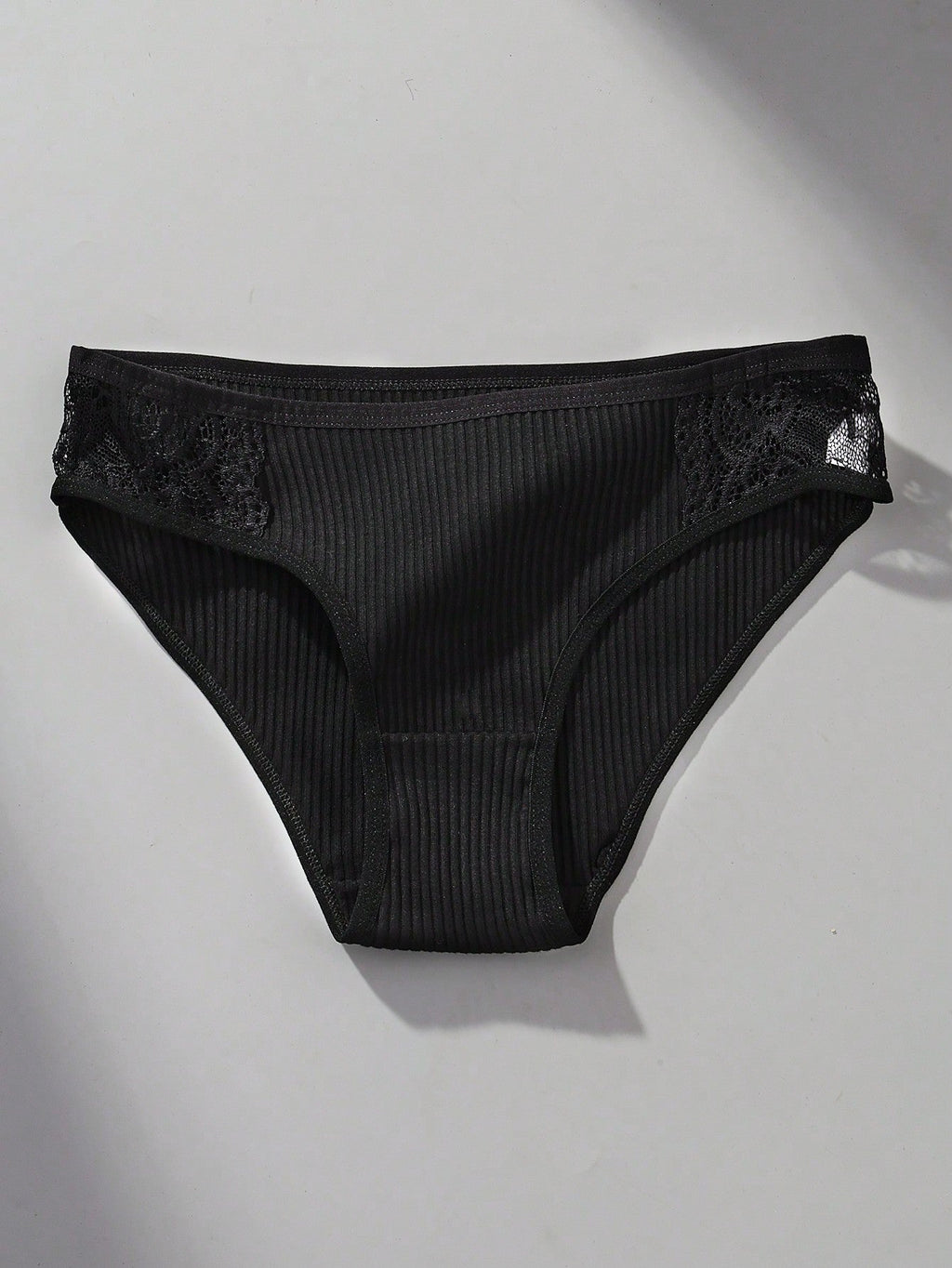 Pack 4                        Midnight Comfort FitSoft, breathable underwear