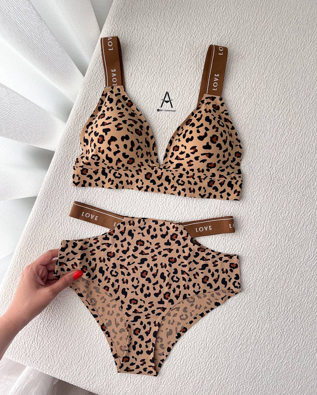 001-Leopard