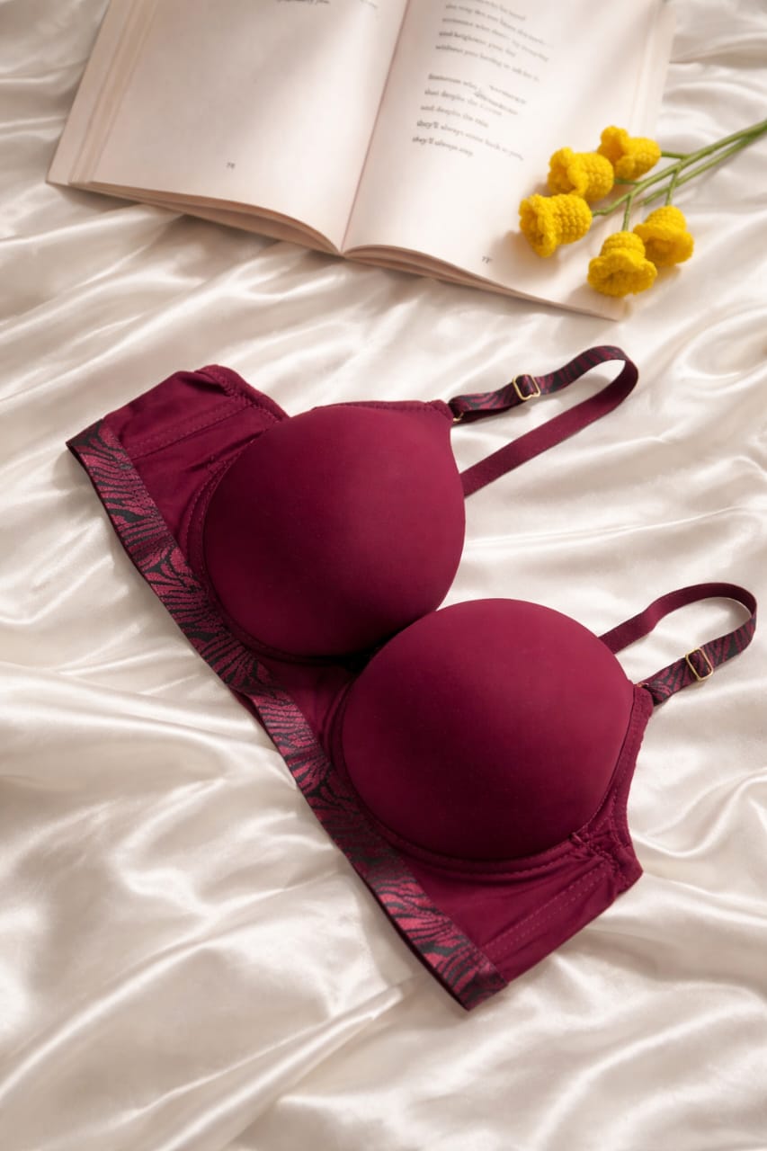005.Paded Bra – Elegant Design & Comfortable Fit
