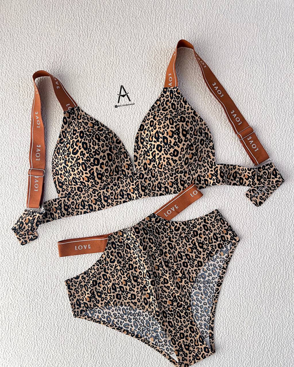 001-Leopard